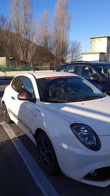 Usata Alfa Romeo MiTo 120 CV (88 kW) 2018 Utilitaria