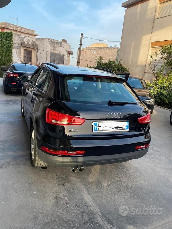 Käytetty Audi Q3 150 HP (110 kW) 2016 Musta Katumaasturi