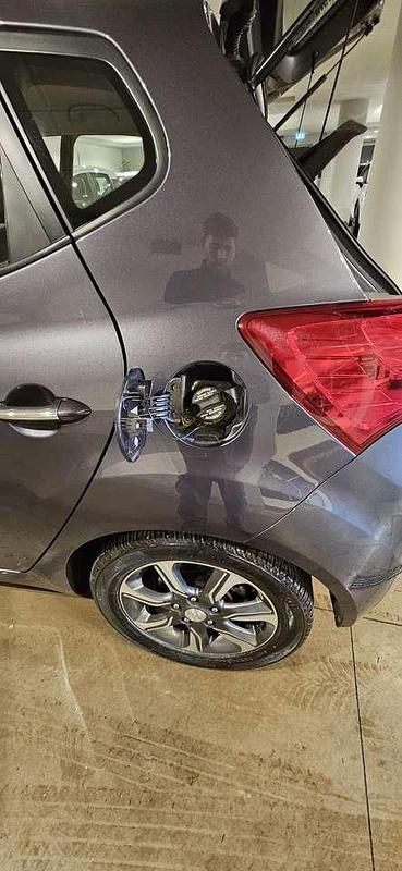 Usata Hyundai ix20 118 CV (86 kW) 2019 Blu/azzurro Utilitaria