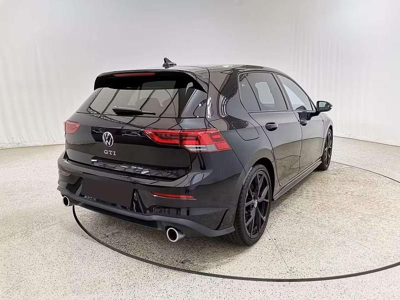 Usata VW Golf VIII GTI 245 CV (180 kW) 2022 Nero Berlina