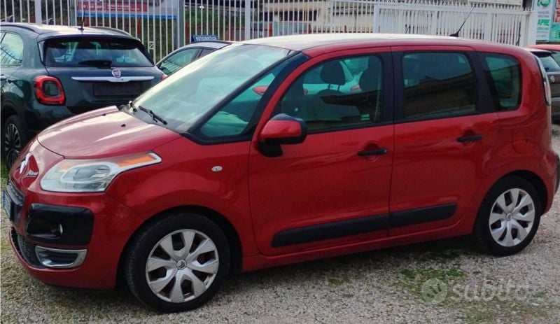 Usata 2009 Citroën C3 Picasso Monovolume | 3300 € (Super prezzo) - Immagine 1/4