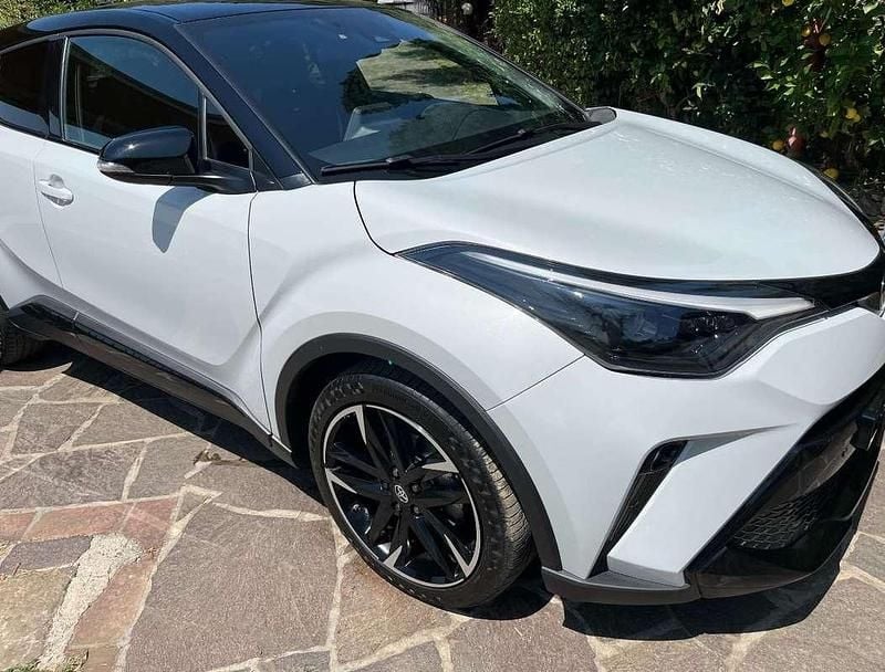 Usata 2023 Toyota C-HR Edition SUV | 26.900 € - Immagine 1/4