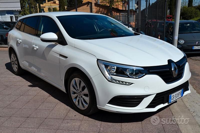 Usata Renault Mégane GrandTour 116 CV (85 kW) 2020 Bianco Station wagon
