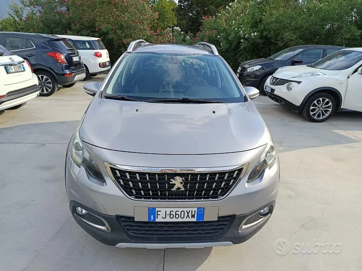 Usata Peugeot 2008 109 CV (80 kW) 2017 SUV