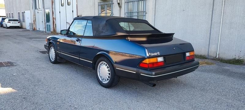 Usata Saab 900 Cabriolet 141 CV (103 kW) 1992 Blu Cabrio