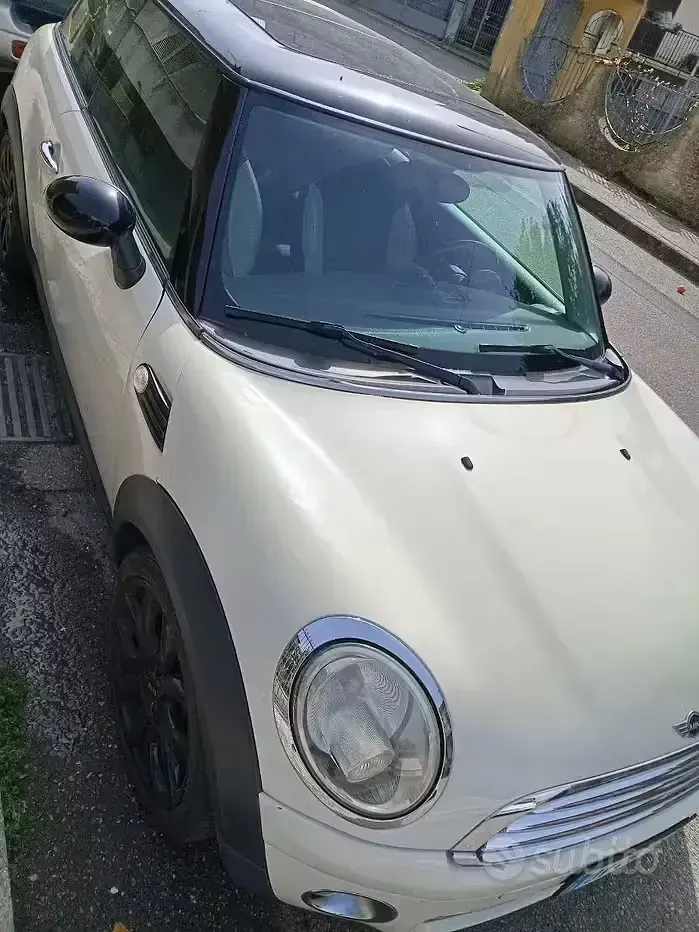 Usata Mini Cooper 109 CV (80 kW) 2009 Utilitaria