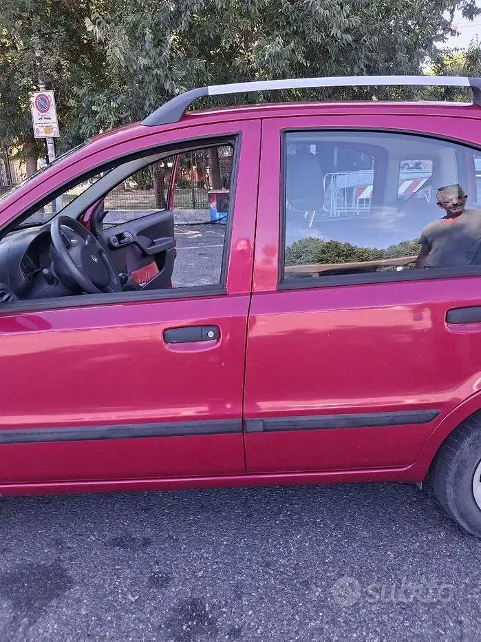 Usata Fiat Panda Dynamic 60 CV (44 kW) 2010 Rosso Utilitaria