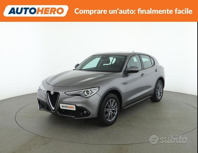 Usata Alfa Romeo Stelvio Super 210 CV (154 kW) 2018 Grigio SUV