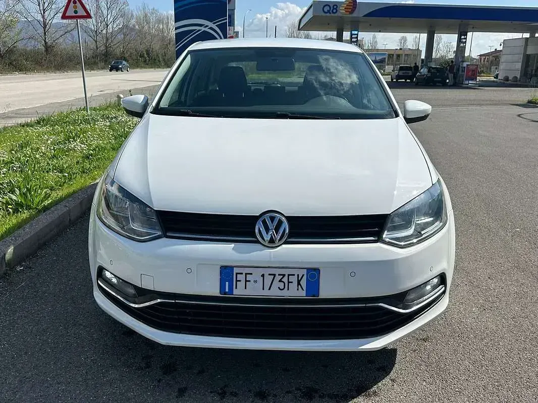 Begagnad VW Polo Comfortline 75 HK (55 kW) 2016 Sedan