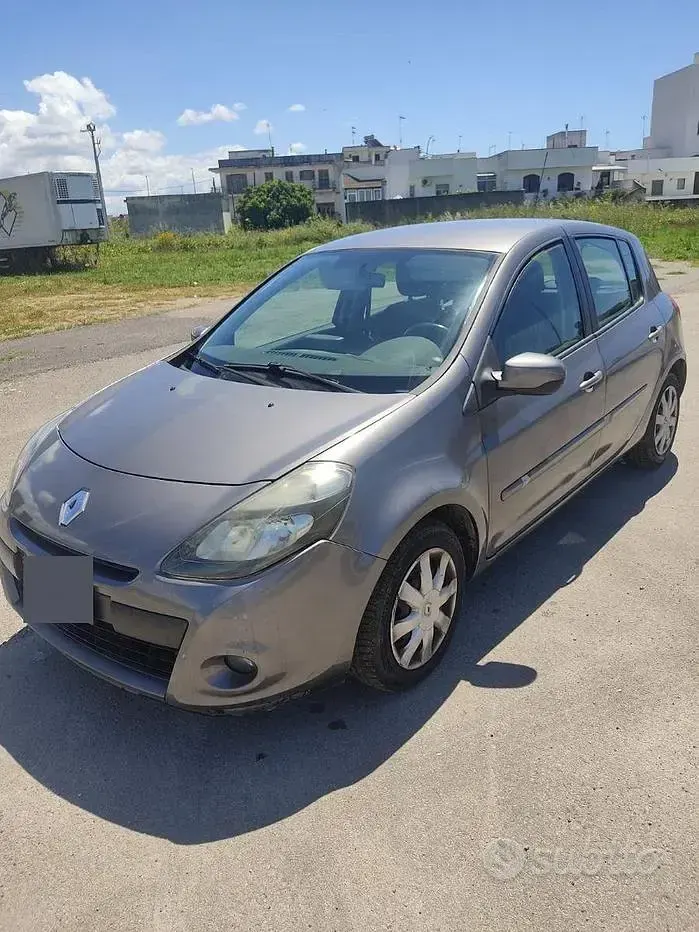 Usata Renault Clio IV 75 CV (55 kW) 2012 Berlina