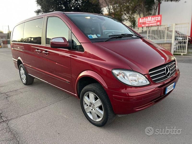 Usata Mercedes Viano 150 CV (110 kW) 2010 Monovolume