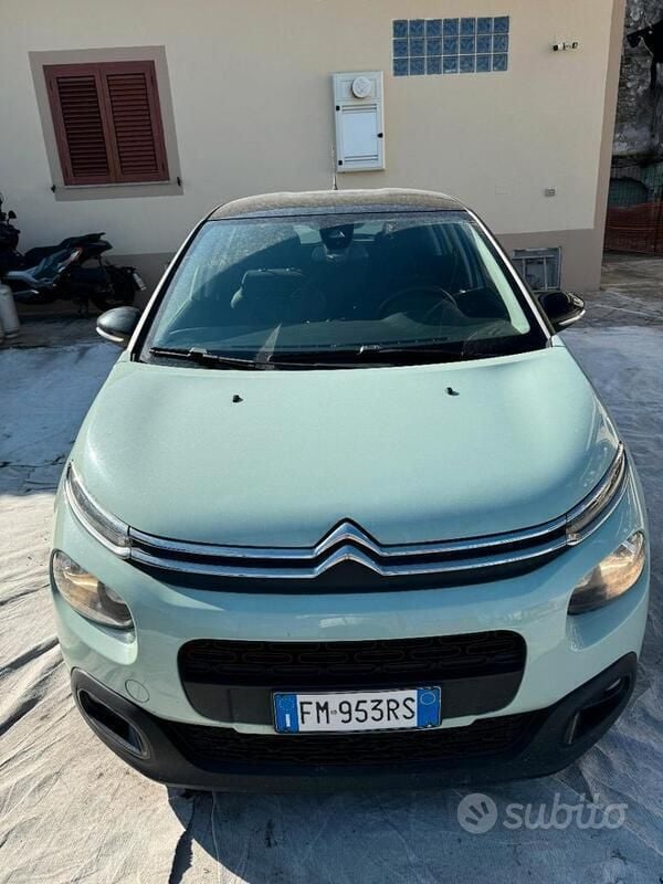 Usata 2018 Citroën C3 Shine Due volumi | 8500 € (Super prezzo) - Immagine 1/4