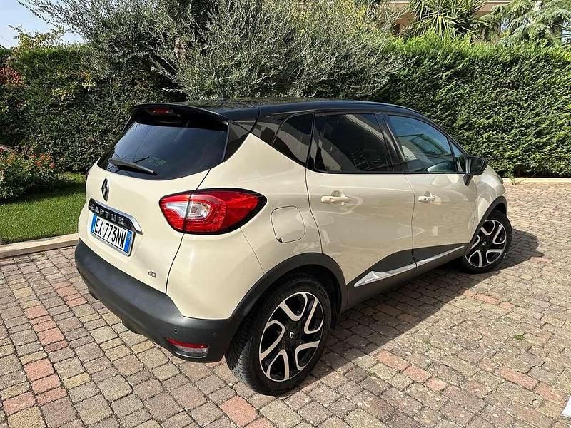 Usata Renault Captur 90 CV (66 kW) 2014 Bianco SUV