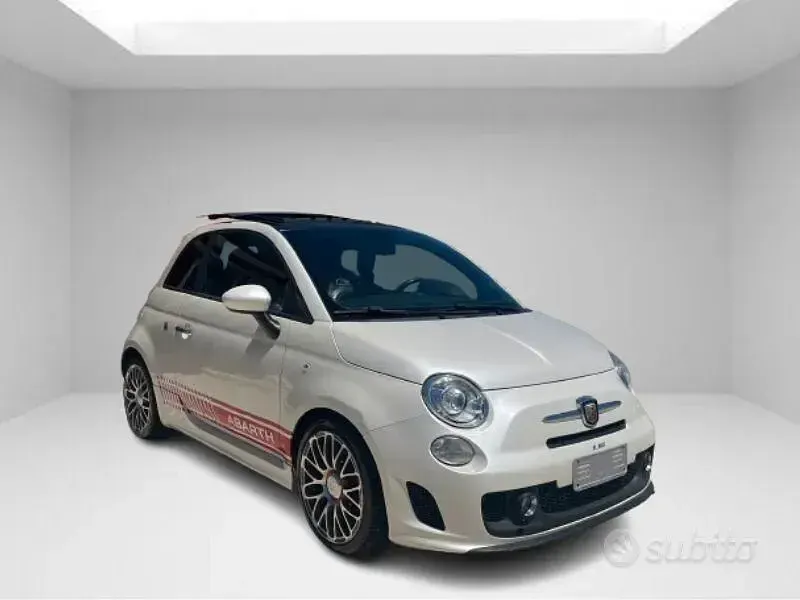 Usata Abarth 500 135 CV (99 kW) 2011 Bianco Berlina