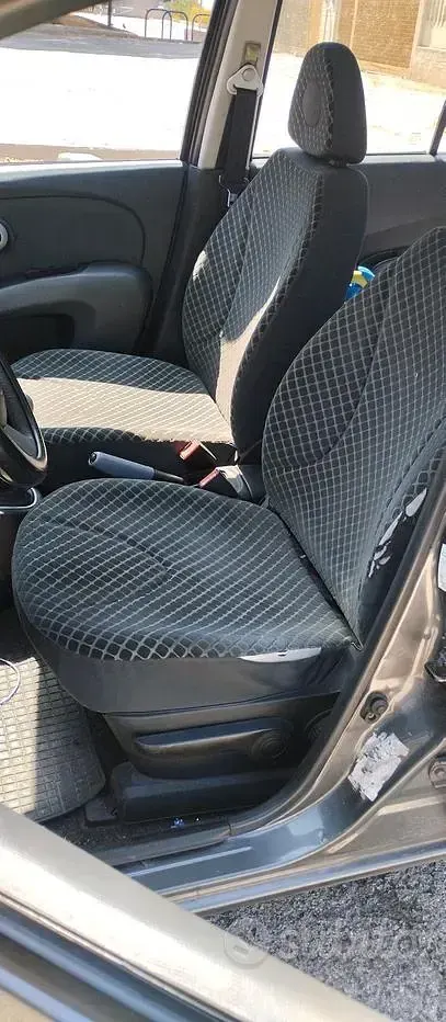 Usata Nissan Micra 65 CV (47 kW) 2005 Grigio Berlina