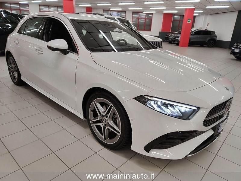 Usata Mercedes A180 AMG Line Premium 116 CV (85 kW) 2024 Bianco Utilitaria