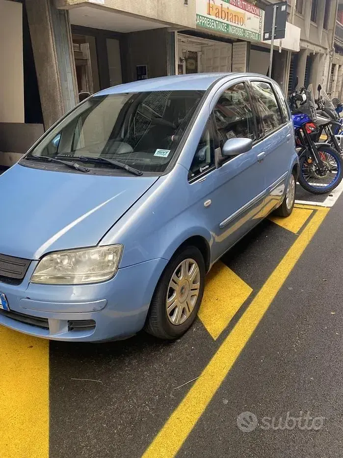 Usata Fiat Idea 95 CV (69 kW) 2006 Monovolume