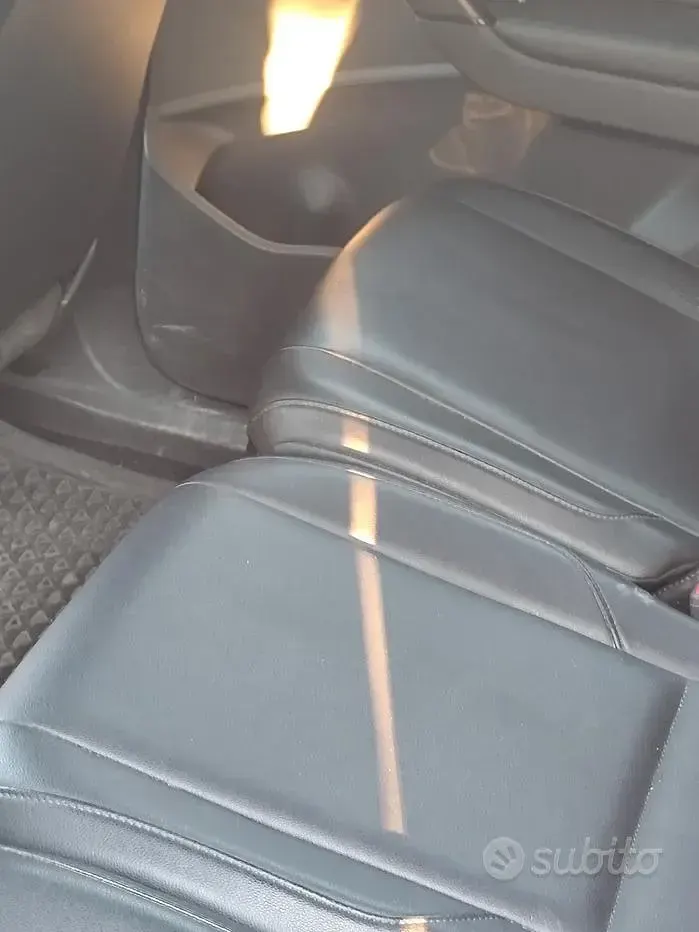 Usata VW Touran 115 CV (84 kW) 2017 Giallo Monovolume