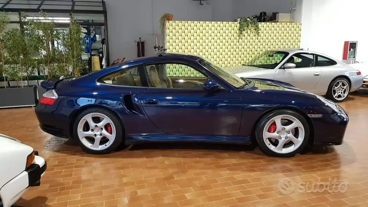 Usata Porsche 996 Turbo 420 CV (308 kW) 2000 Blu Coupé