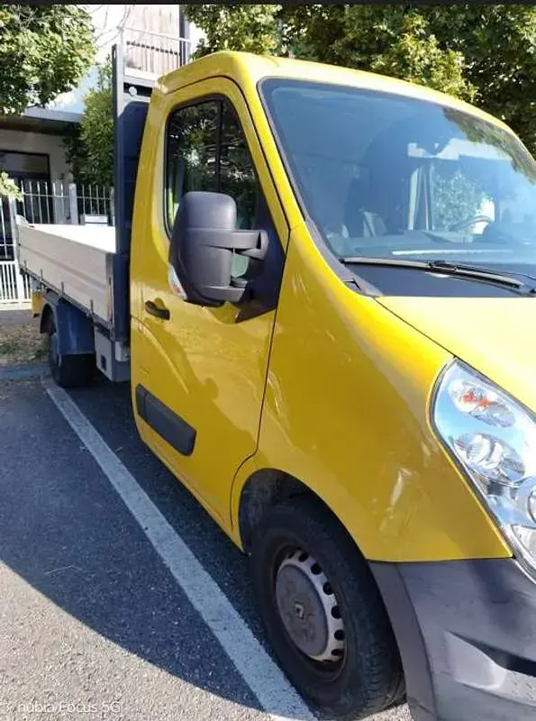 Usata Renault Master 150 CV (110 kW) 2019 Giallo Furgone