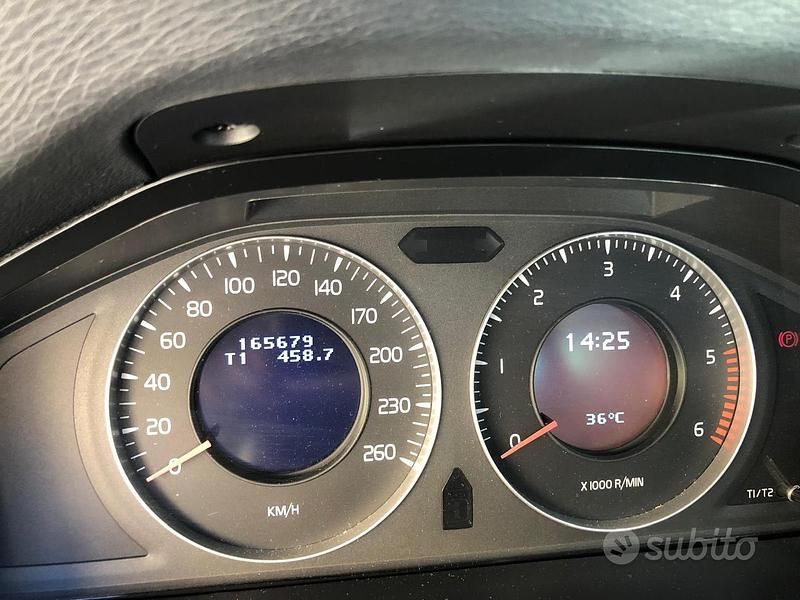 Usata Volvo S60 203 CV (149 kW) 2011 Nero Berlina