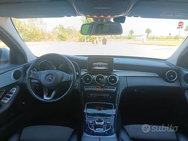 Usata Mercedes C180 116 CV (85 kW) 2016 Grigio Station wagon