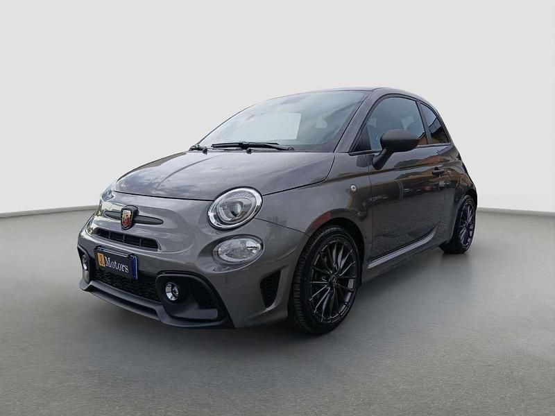 Grigio Usata 2024 Abarth 595 Due volumi | 21.150 € (Buon prezzo) - Immagine 1/4