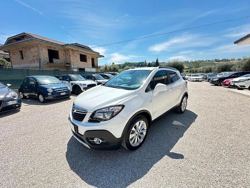 Usata Opel Mokka Cosmo 136 CV (100 kW) 2015 Bianco SUV