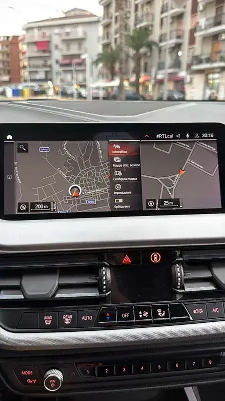 Usata BMW 118 Advantage 150 CV (110 kW) 2020 Nero Berlina