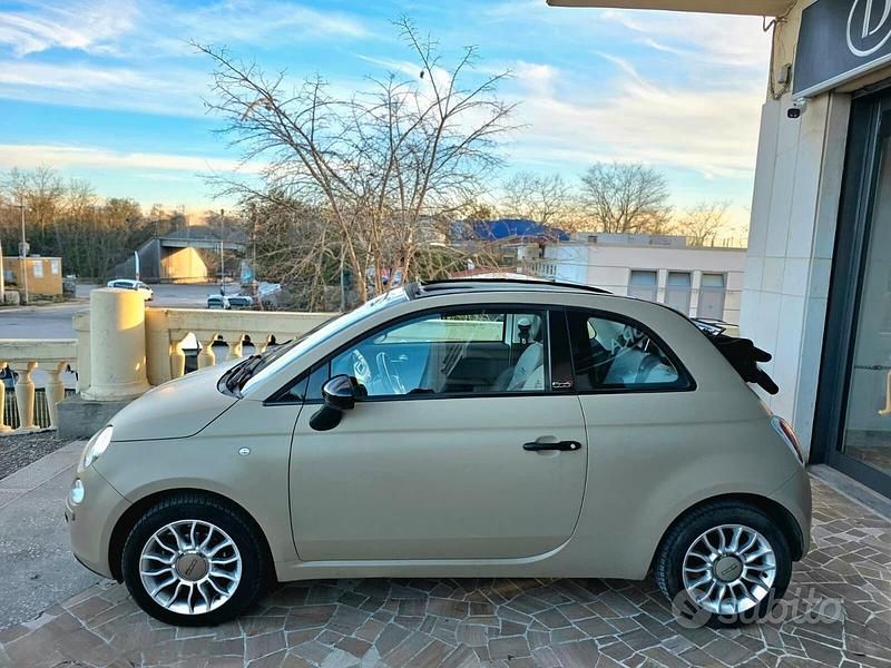 Usata Fiat 500C Lounge 69 CV (50 kW) 2013 Beige Cabrio