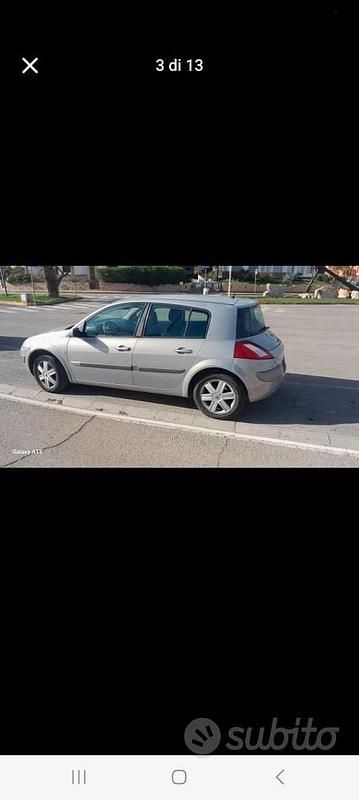 Grigio Usata 2004 Renault Mégane II Tre volumi | 500 € (Ottimo prezzo) - Immagine 1/4