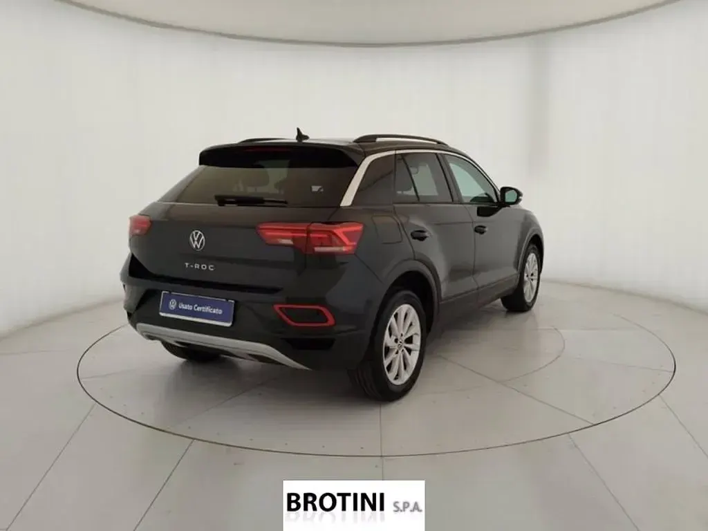 Usata VW T-Roc Edition 150 CV (110 kW) 2024 Nero metallizzato SUV