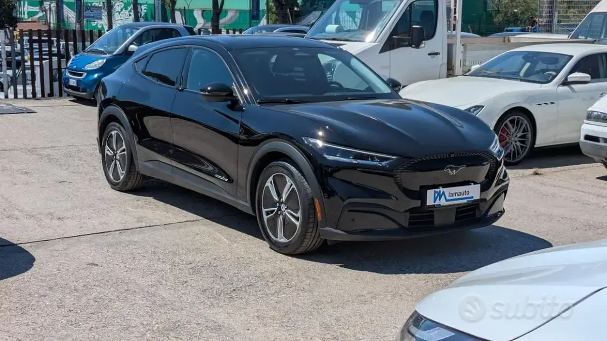 Usata Ford Mustang Standard Range 268 CV (197 kW) 2024 Nero Coupé