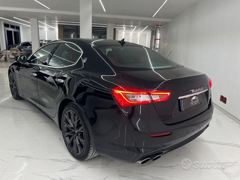 Usata Maserati Ghibli 274 CV (201 kW) 2019 Nero Berlina