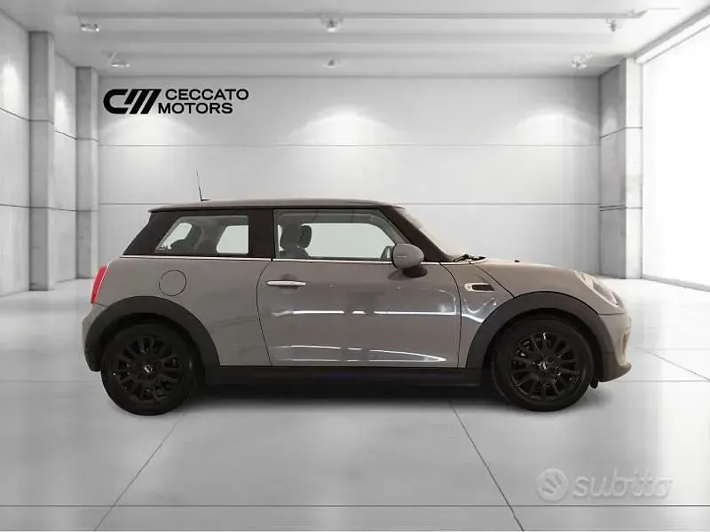 Usata Mini One D 95 CV (69 kW) 2019 Grigio Utilitaria