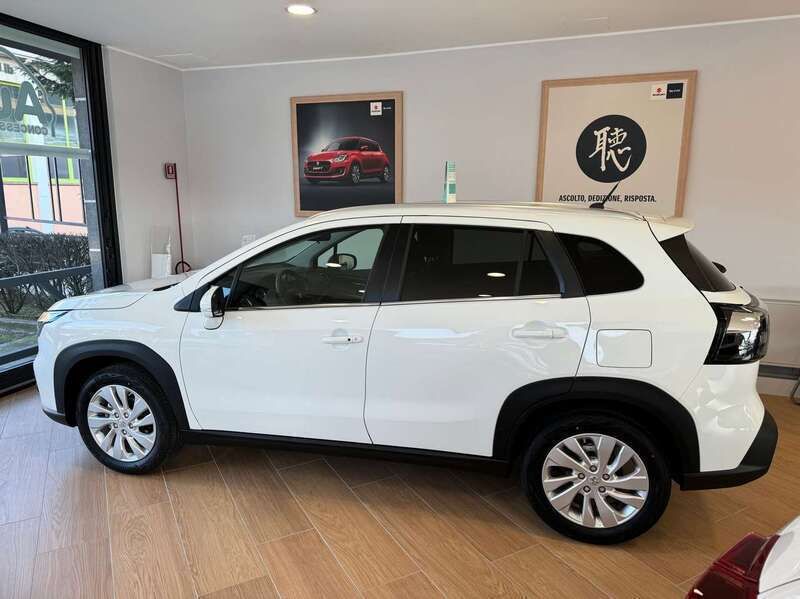 Usata Suzuki SX4 S-Cross 129 CV (94 kW) 2024 Bianco santorini SUV