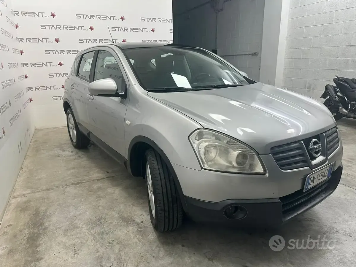 Gebraucht Nissan Qashqai Visia 150 PS (110 kW) 2008 Grau SUV