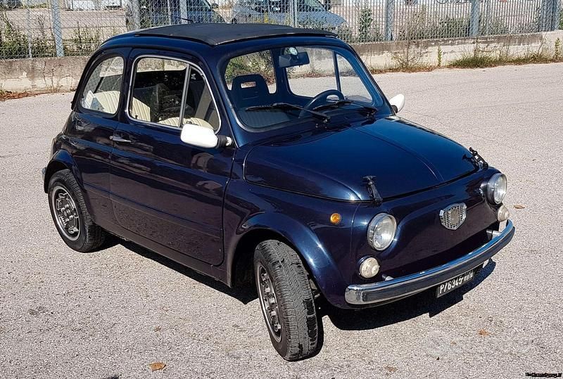 Usata Fiat 500 25 CV (18 kW) 1960 Blu Utilitaria