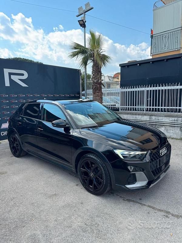 Usata Audi A1 110 CV (80 kW) 2021 Nero SUV