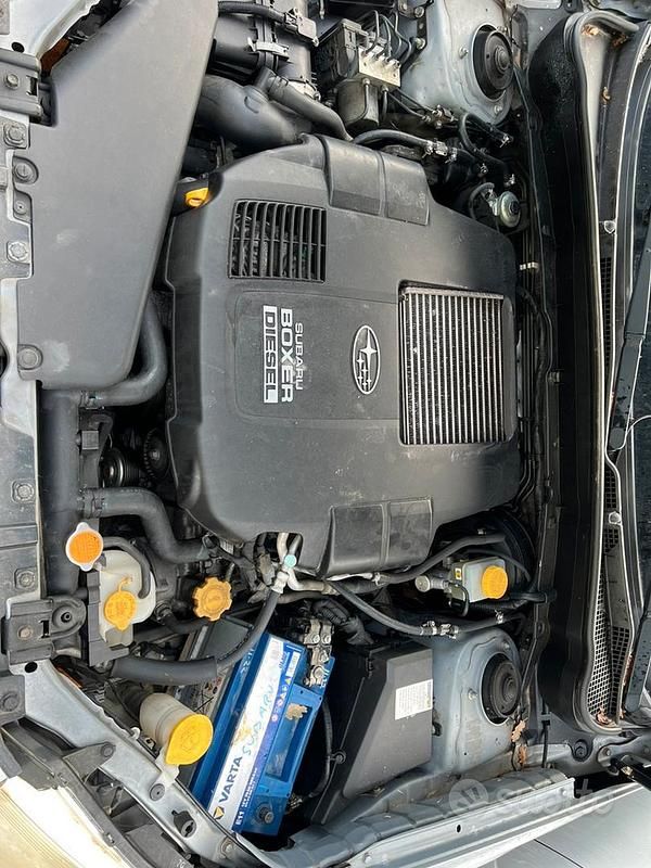 Usata Subaru Forester 2011 Grigio SUV