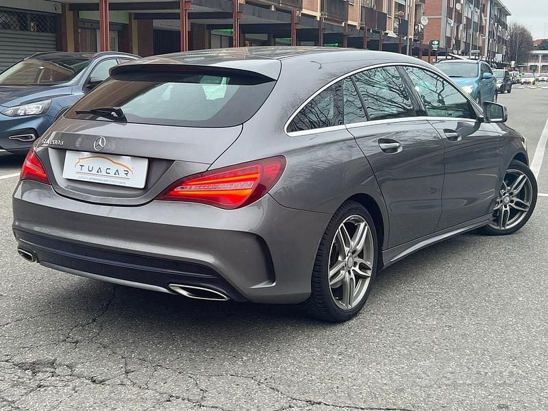 Usata Mercedes CLA200 Premium 136 CV (100 kW) 2017 Grigio Berlina