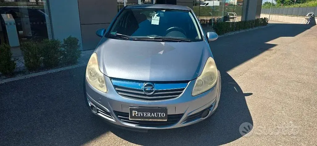 Usata Opel Corsa 80 CV (58 kW) 2009 Grigio Utilitaria