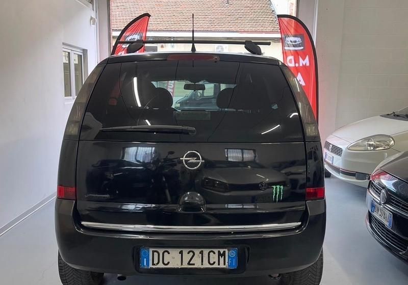 Usata Opel Meriva Cosmo 74 CV (54 kW) 2008 Nero Monovolume