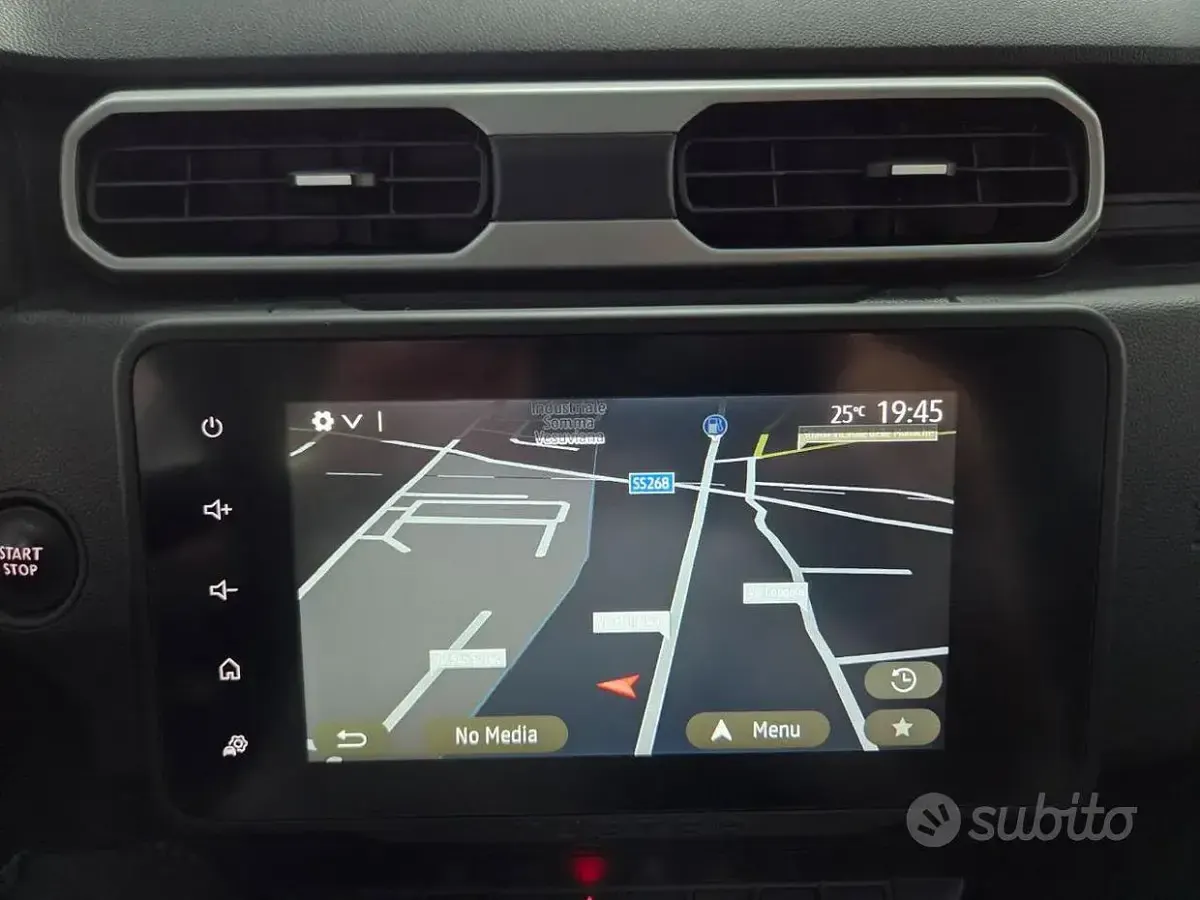 Usata Dacia Duster Journey 101 CV (74 kW) 2023 Blu SUV