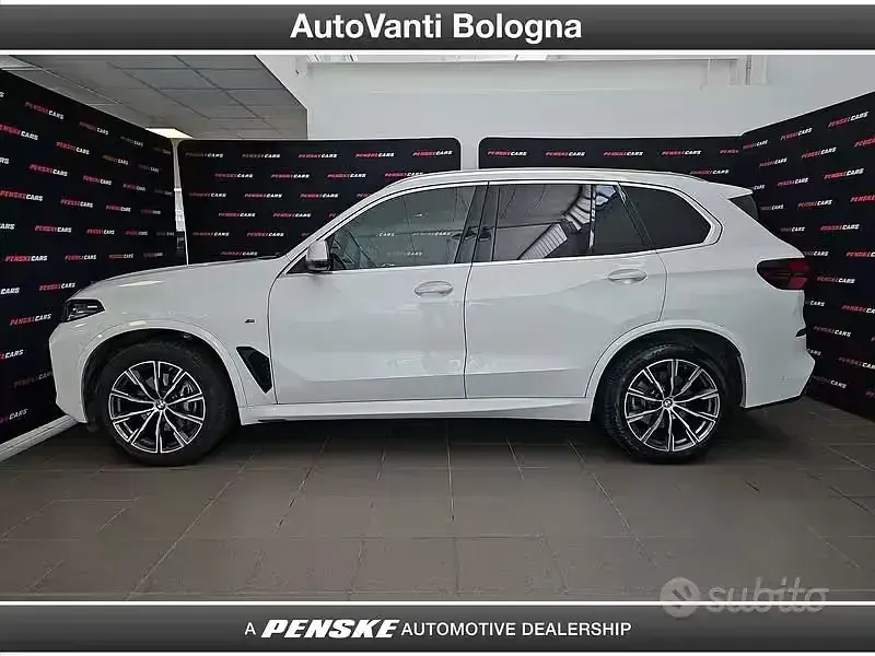 Usata BMW X5 M Sport 297 CV (218 kW) 2025 Bianco SUV