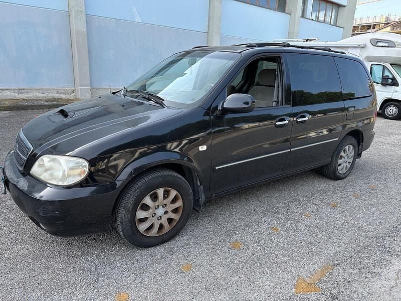 Usata Kia Carnival 2005 Nero Monovolume