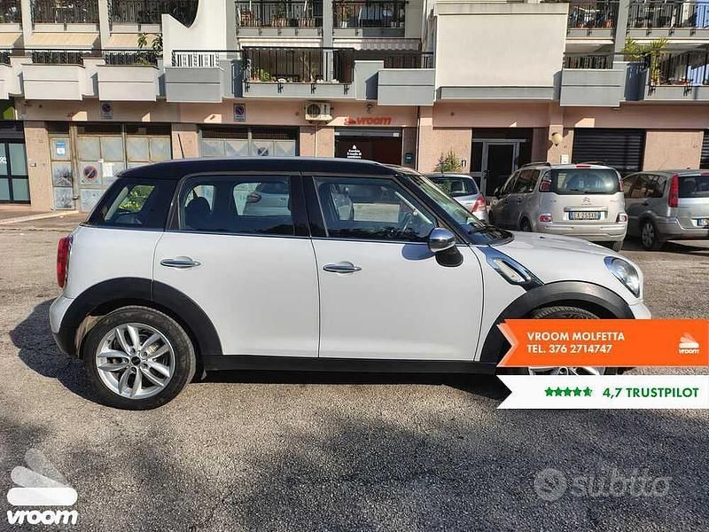 Usata Mini Cooper D 111 CV (81 kW) 2012 Bianco Utilitaria
