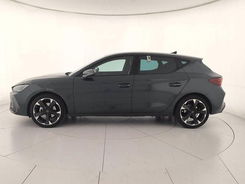Usata Cupra Leon 150 CV (110 kW) 2024 Fiord blue Berlina
