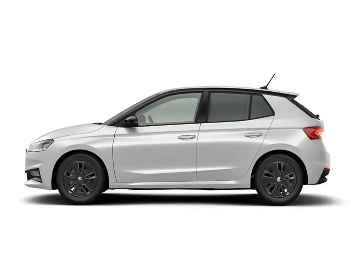 Nuova Skoda Fabia 95 CV (69 kW) 2026 Bianco luna metallizzato nero tulipano p Utilitaria