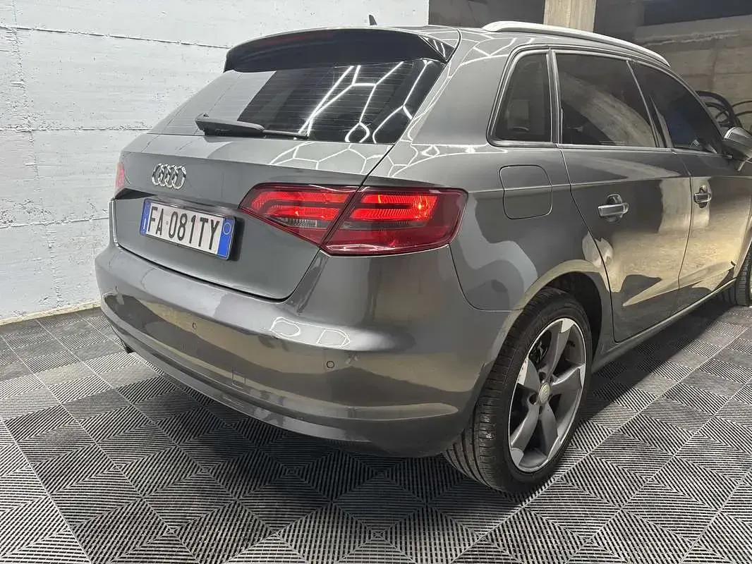 Usata Audi A3 Admired 110 CV (80 kW) 2015 Berlina